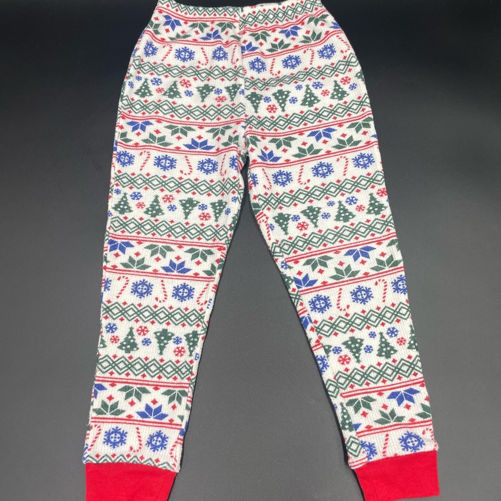 Nordstrom 4T sleepwear Christmas tree/snowflake pajama set - Picture 6 of 6